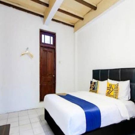 Spot On 2107 Ijo Pupus Syariah Residence Baturetno Buitenkant foto