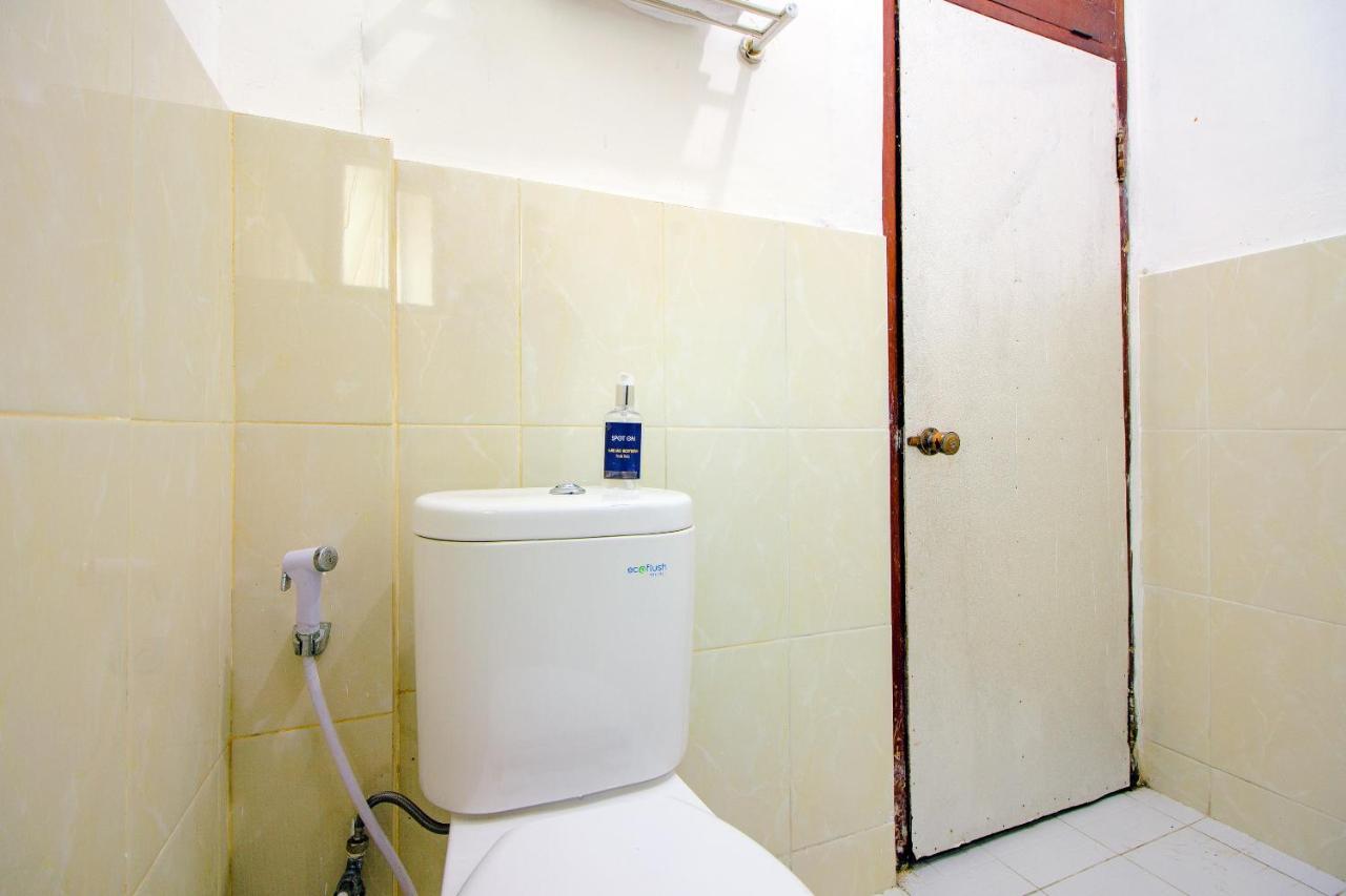 Spot On 2107 Ijo Pupus Syariah Residence Baturetno Buitenkant foto