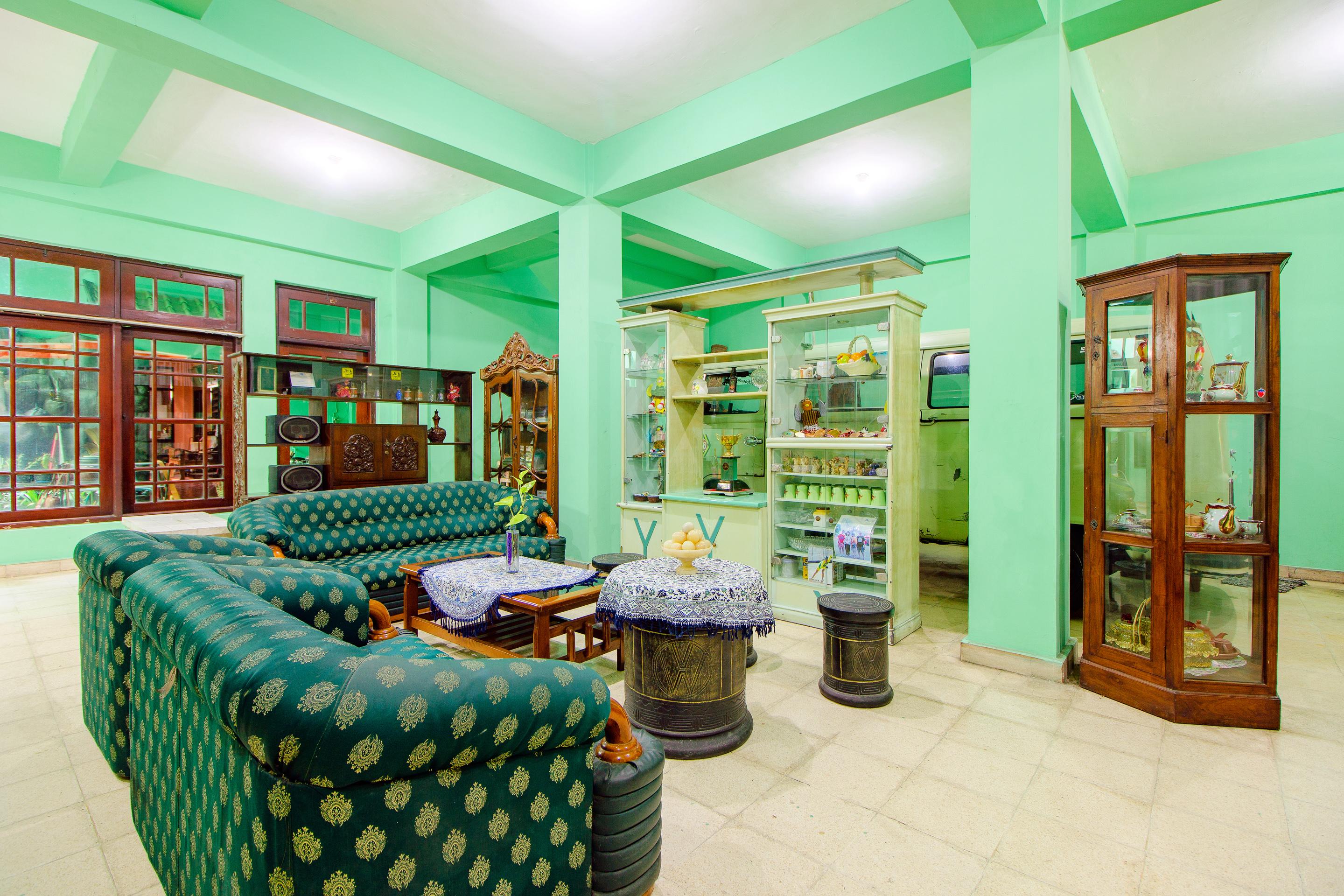 Spot On 2107 Ijo Pupus Syariah Residence Baturetno Buitenkant foto
